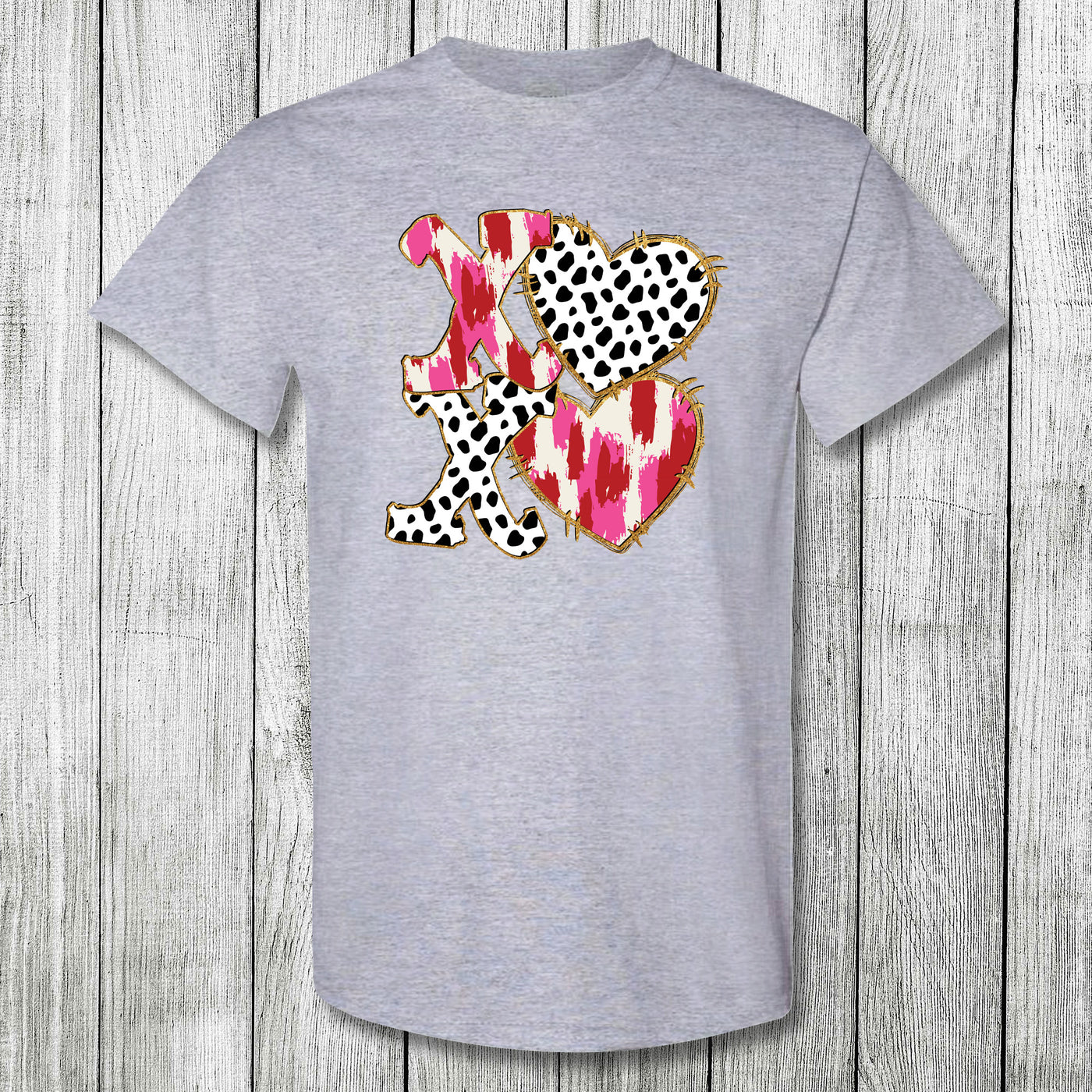 Daydream Tees XOXO Hearts